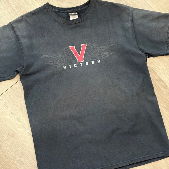 Vintage Victory Motorcycles Faded Black Men's T-Shirt - Size Large - Picture 4 of 9